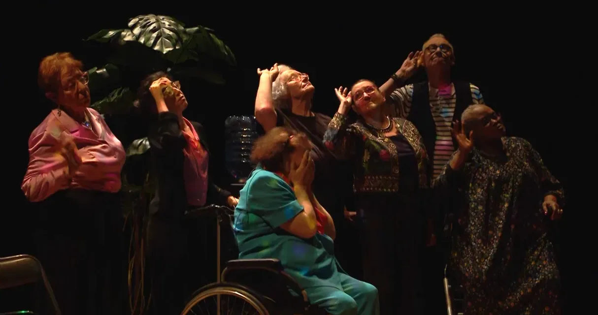 La Vie secrète des vieux sur France 4 : le spectacle de Mohamed El Khatib sur l’amour au grand âge