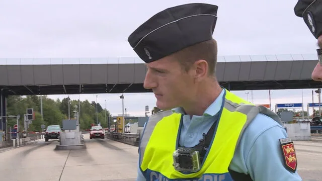 100 jours avec la police de la route sur RMC Découverte : la traque des chauffards du sud au périphérique parisien