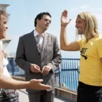 Brice de Nice sur Gulli : Jean Dujardin ressort la panoplie jaune et son fameux « je te casse » ce lundi soir