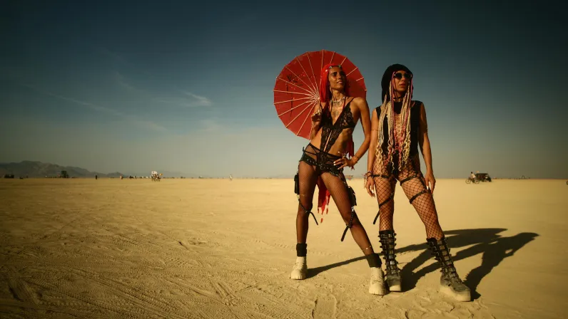Une création monumentale sur la playa de Burning Man