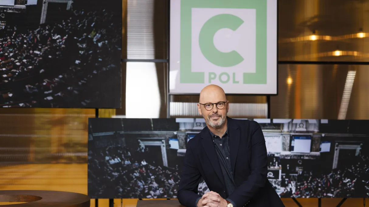 Thomas Snégaroff, aux commandes de C Politique sur France 5