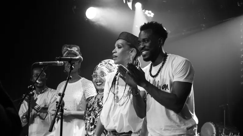 Célia Wa en concert