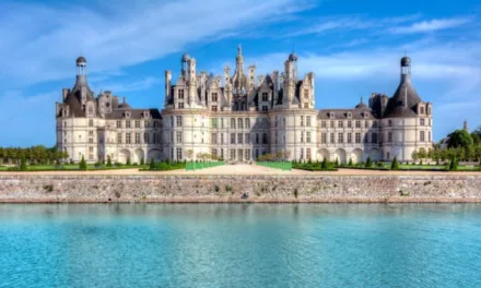 Chambord sur RMC Découverte : le mystère de l’escalier à double révolution enfin décrypté ce lundi 31 août