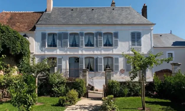 Une maison, une artiste sur France 5 : Colette et sa maison d enfance en Bourgogne