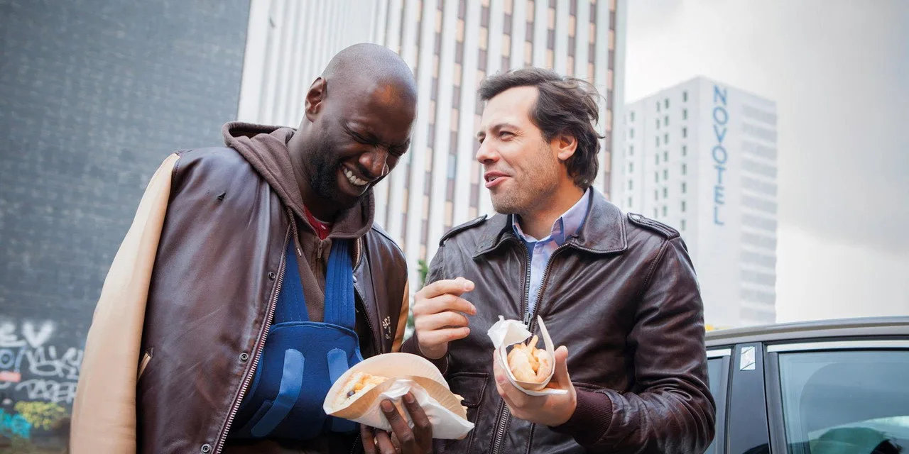 De l’autre côté du périph’ sur W9 : quand Omar Sy et Laurent Lafitte, flics que tout oppose, font équipe