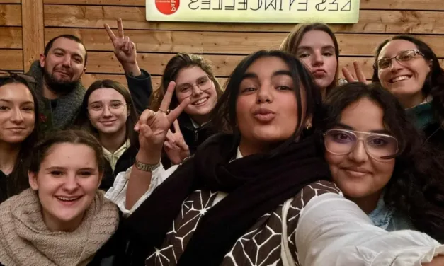 Des filles dans l’équation sur France 5 : sept lycéennes à l’assaut des stéréotypes en sciences