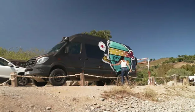 La folie du camping-car sur RMC Story : road-trips, liberté et fourgons adaptés, la nouvelle façon de voyager