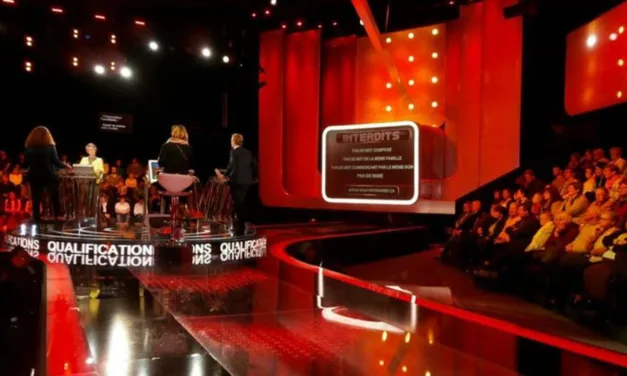 Mot de passe sur France 2 : Camille Cerf orchestre le duel d’indices entre deux candidats et deux célébrités