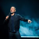 Gad Elmaleh se raconte sans filtre dans D’ailleurs, ce lundi soir sur CStar