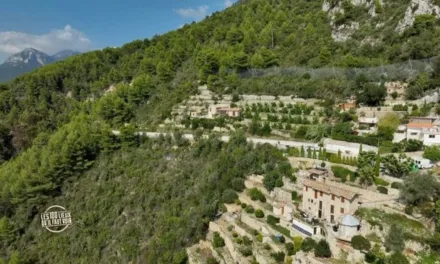 Les 100 lieux qu’il faut voir sur France 5 : les trois corniches de la Côte d’Azur comme si vous y étiez