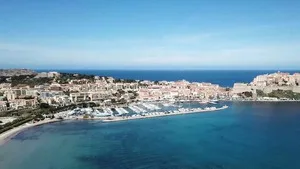 Les vacances préférées des Français sur Gulli : cap sur la Corse et le mythique GR20 ce lundi soir