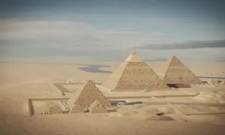 Pyramides de Gizeh sur RMC Découverte : les secrets de la dernière merveille du monde encore debout