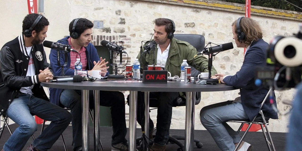 Radiostars sur TFX : la matinale la plus déjantée de la radio part en tournée, ce dimanche soir avec Manu Payet et Clovis Cornillac