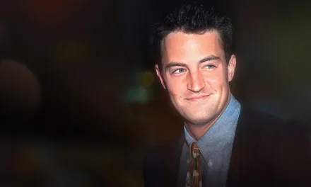 Celui qui s’appelait Matthew Perry Matthew Perry sur Netflix : la bande-annonce et la liste complète des invités dévoilées