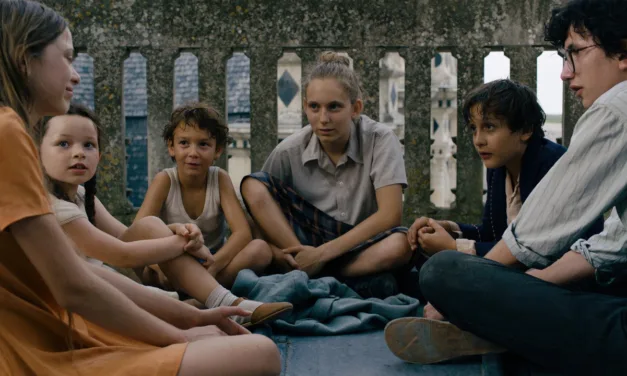 Cœurs vaillants sur 6ter : Camille Cottin cache six enfants juifs au château de Chambord en 1942