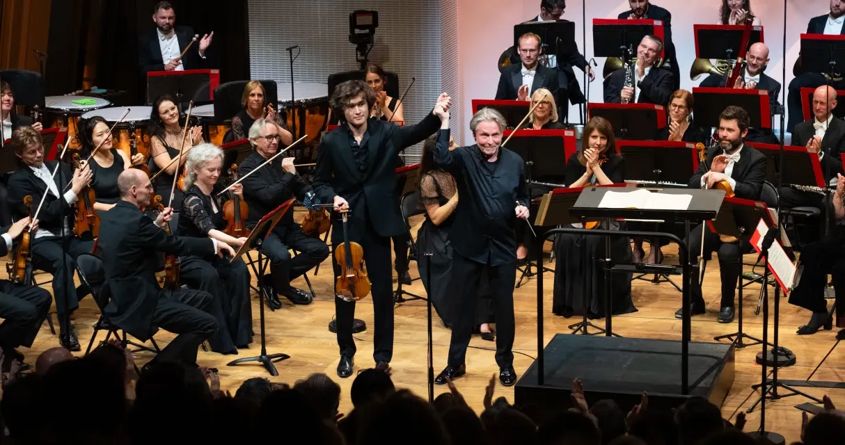 Concert hommage à Frank Gehry sur France 4 : la Fondation Louis Vuitton célèbre l’architecte disparu