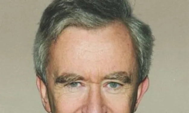 L’empire LVMH sur Arte : comment Bernard Arnault a bâti le plus grand groupe de luxe au monde