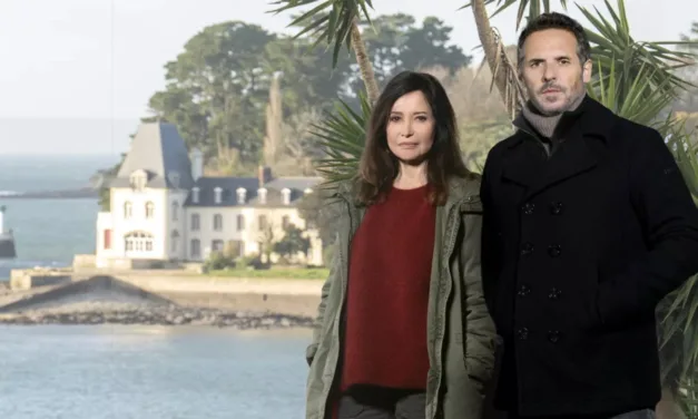 Les secrets du Finistère sur France 3 : Évelyne Bouix et Jérémy Banster enquêtent sur une sirène échouée