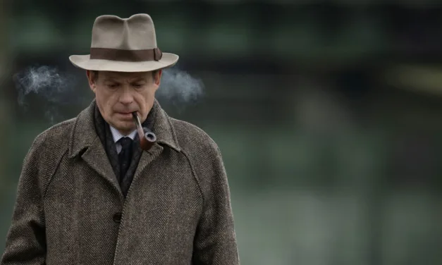 Maigret et le mort amoureux sur Canal+ Cinéma : Denis Podalydès enquête sur un ambassadeur et une correspondance secrète