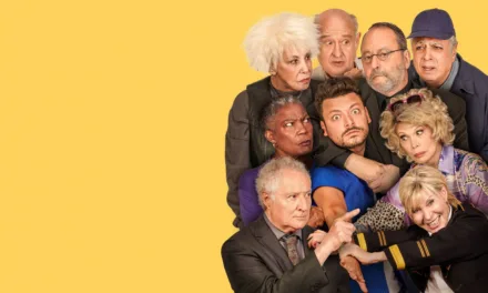 Maison de retraite 2 sur TMC : Kev Adams et sa bande de pensionnaires transforment les vacances en cauchemar