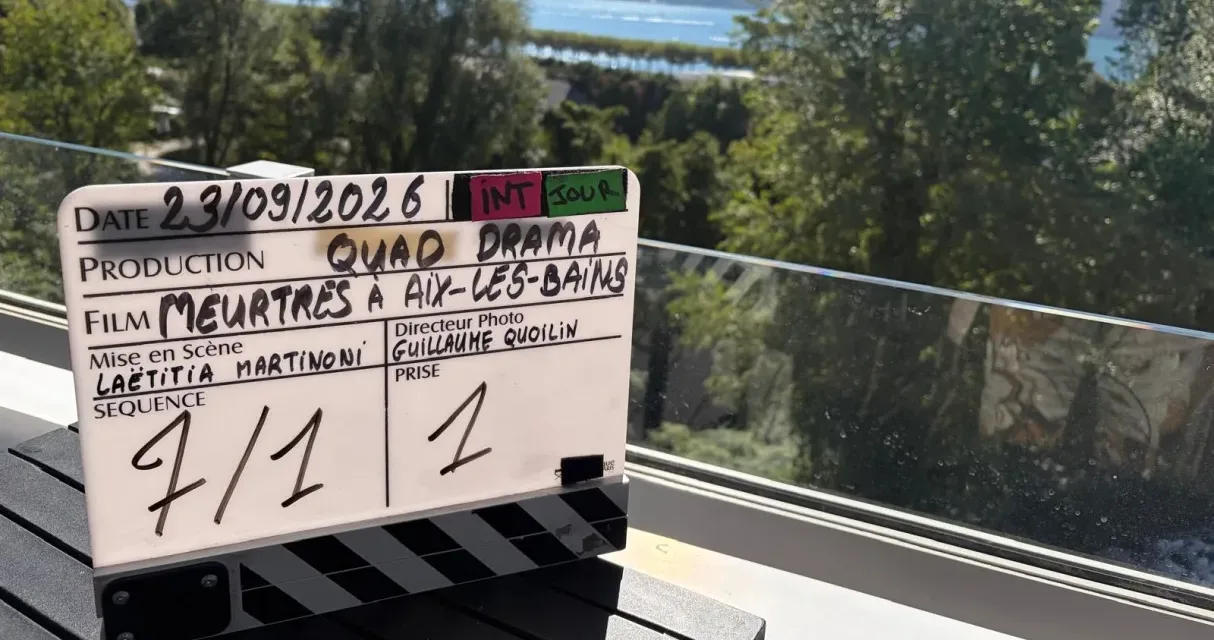 Meurtres à Aix-les-Bains sur France 3 : Manon Azem et Michaël Abiteboul enquêtent au bord du lac du Bourget
