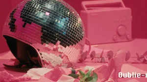 Oublie-moi sur France 4 : la pièce bouleversante sur l’amour à l’épreuve de la maladie, primée aux Molières, ce dimanche