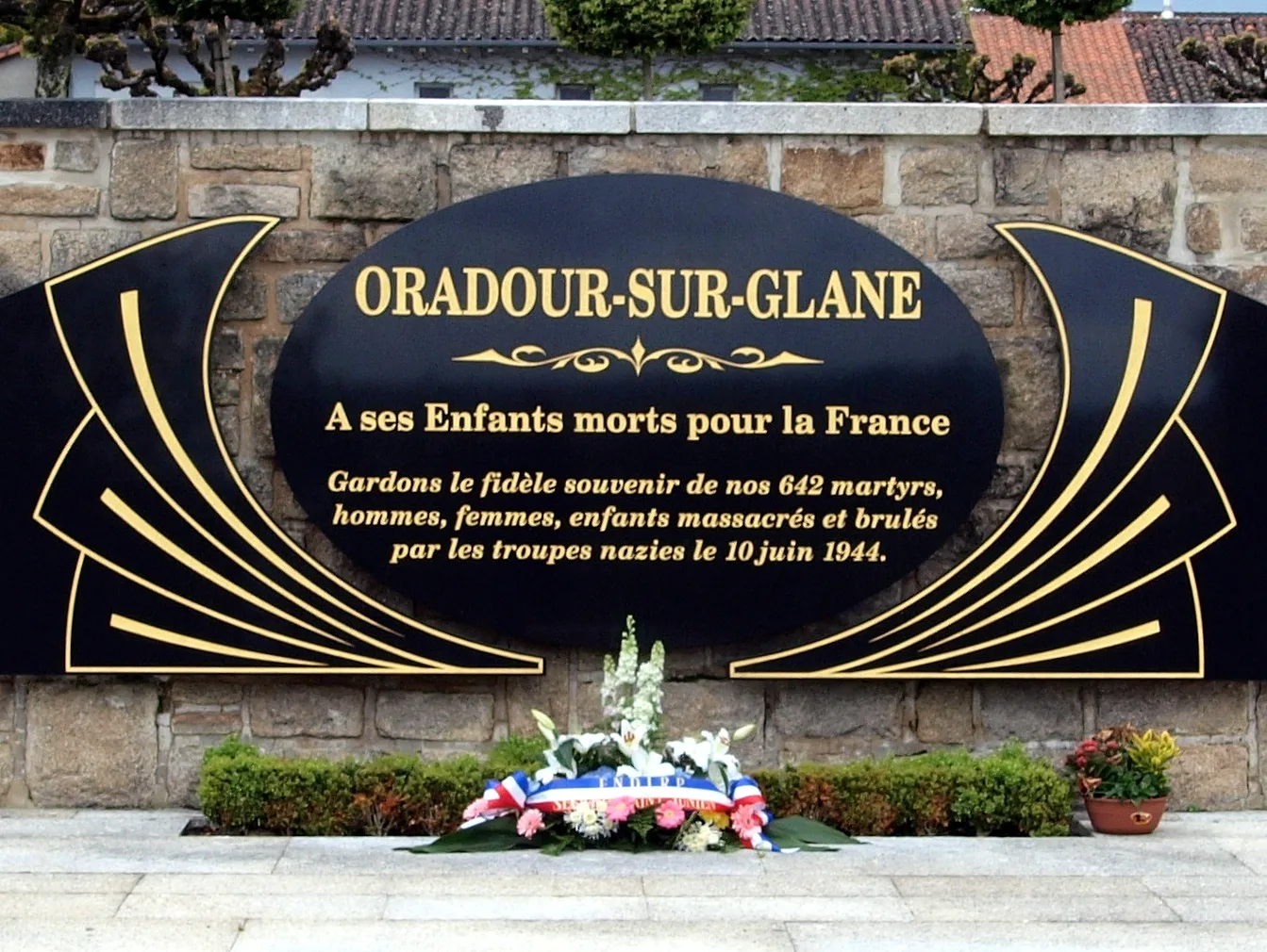 Les ruines du village martyr d'Oradour-sur-Glane, préservées en l'état depuis 1944.