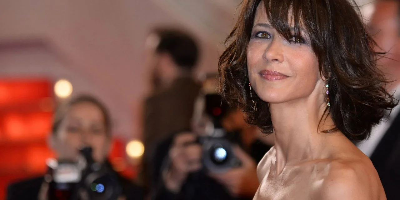 Sophie Marceau, à voix haute sur Arte : portrait d’une actrice libre, de La Boum à James Bond