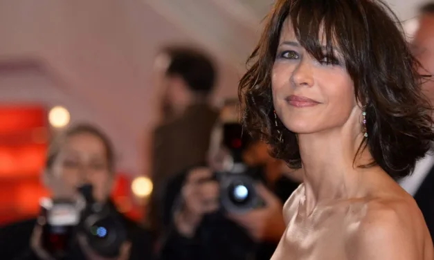 Sophie Marceau, à voix haute sur Arte : portrait d’une actrice libre, de La Boum à James Bond