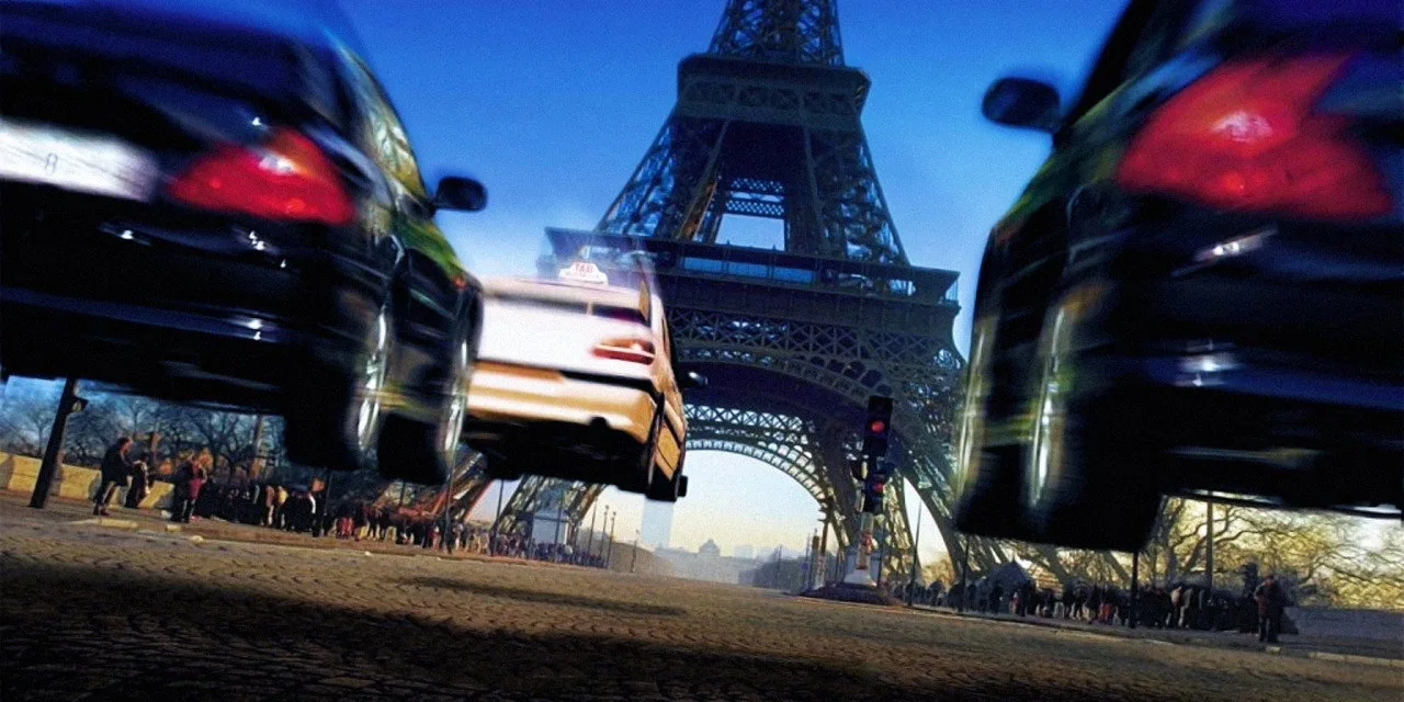 Taxi 2 sur TMC : Daniel et Émilien lancent leur bolide dans Paris pour déjouer une menace, ce jeudi en deuxième partie de soirée