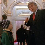 Maman, j’ai encore raté l’avion : pourquoi Donald Trump apparaît-il dans le film avec Macaulay Culkin ?