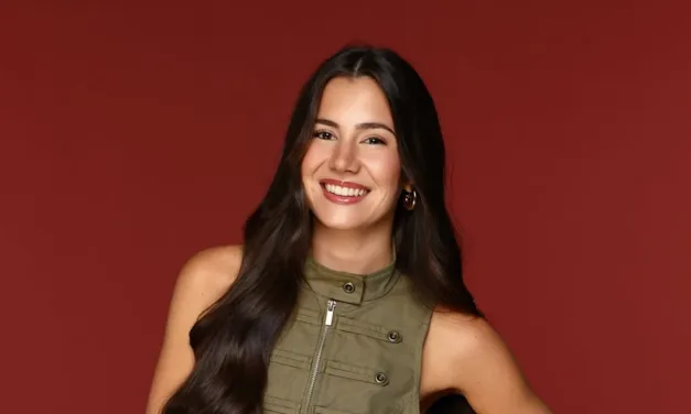 Star Academy du 17 octobre : Noémie bouleverse les professeurs avec son autoportrait, « Une symphonie d’émotion »