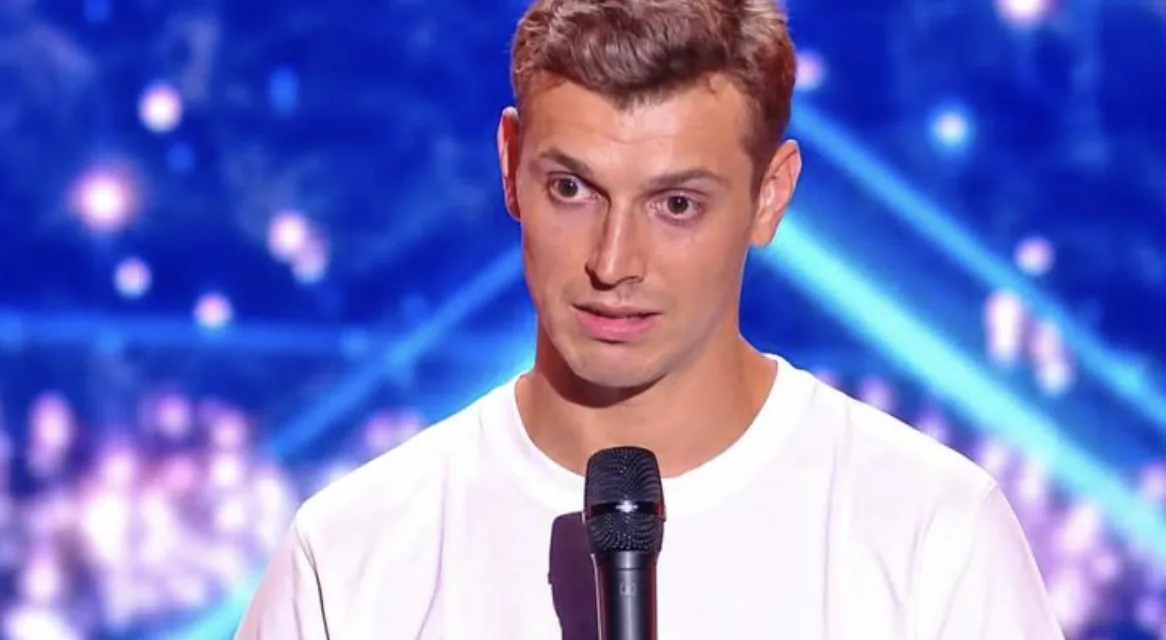 La France a un incroyable talent : qui est Lucio, l’humoriste atteint de dystonie qui a fait l’unanimité sur M6 ?
