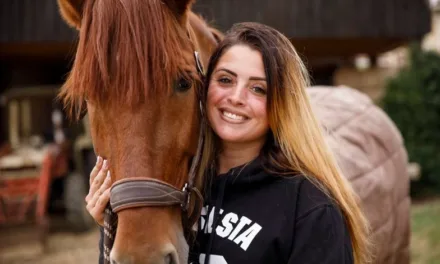 L’amour est dans le pré saison 21 : qui est Manon, éleveuse et dresseuse de chevaux en Haute-Garonne ?
