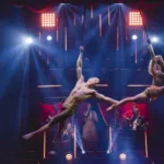 Délire au Cirque d’hiver Bouglione sur France 4 : M. Loyal embarque acrobates et public dans un tourbillon de prouesses