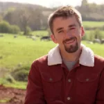L’amour est dans le pré du 19 octobre : pourquoi Fabien intervient-il dans l’histoire d’Étienne et des deux Cindy ?
