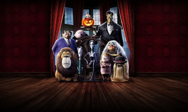 La famille Addams sur TF1 Séries Films : un faux oncle Fester sème le trouble chez les rois du macabre
