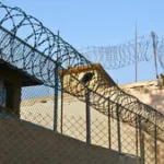 Prisons françaises sur CStar : plongée derrière les barreaux à l’heure de la surpopulation record
