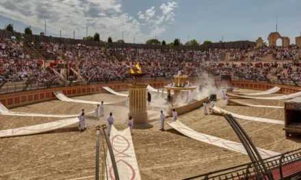 Puy du Fou sur RMC Story : les secrets du parc élu meilleur du monde et de ses spectacles grandioses