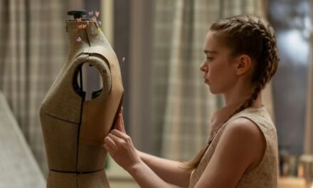 Carrie sur Prime Video : pourquoi Mike Flanagan a-t-il autant changé le personnage de Stephen King ?