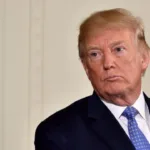 Trump quitte ou double sur France 2 : les élections de mi-mandat se transforment en référendum sur le président