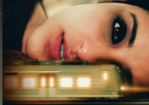 Mira, la fille du train : le best-seller adapté dans un film indien sur Netflix